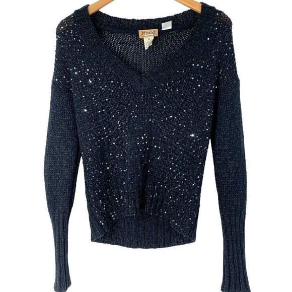 Women’s Mudd Black Embellished Pull Over V-neck Sweater Size M Jr 5400 Fitted - Picture 3 of 6